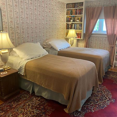 Bernard Gray Hall Bed And Breakfast Niagara-on-the-Lake Exterior foto